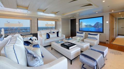 2020-yacht-spirit-interior-24-5f622a2d550fd_v_default_big