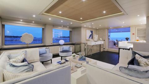 2020-yacht-spirit-interior-25-5f622a358b61c_v_default_big